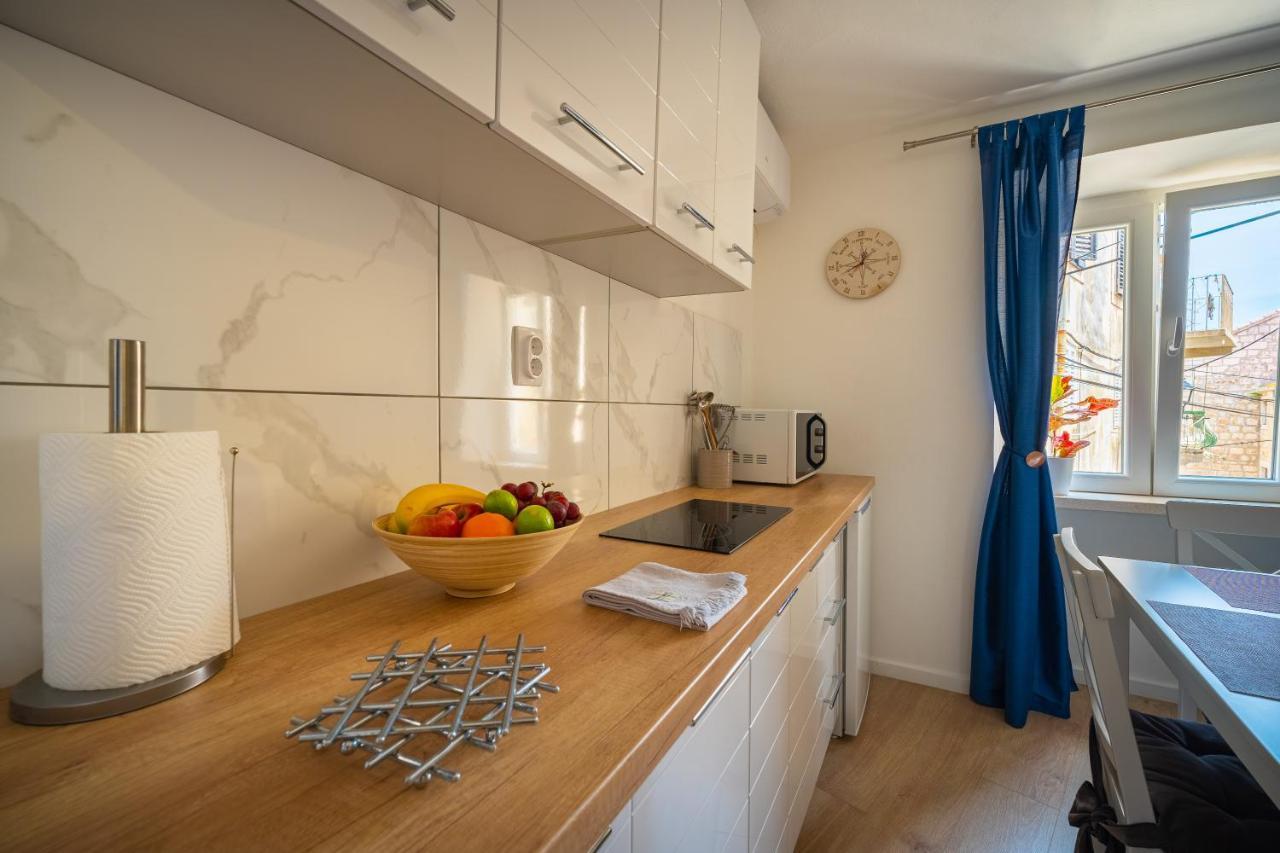 Apartment Rose Đảo Korčula Ngoại thất bức ảnh